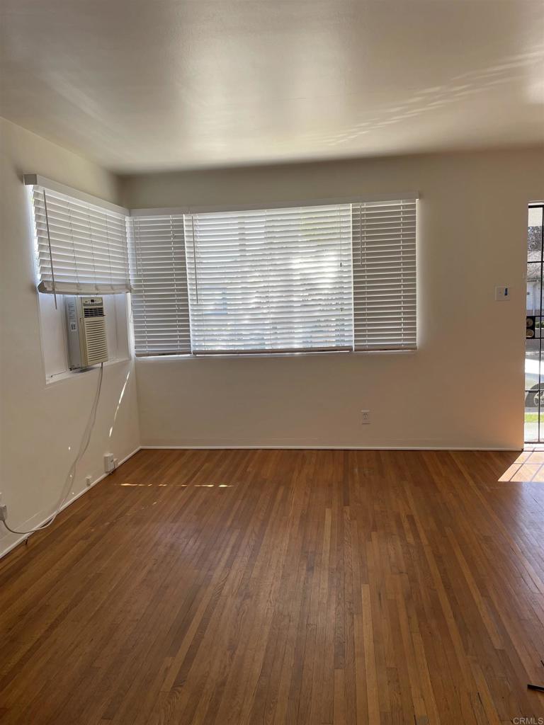 7126 7128 Hyatt Street Property Photo 11