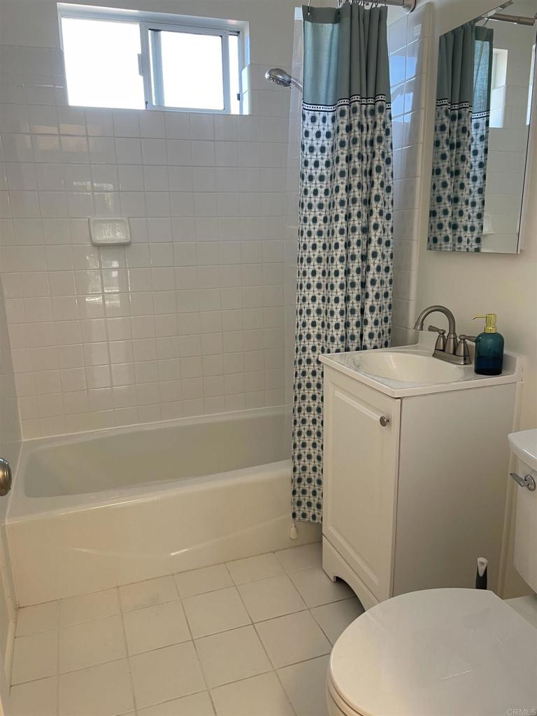 7126 7128 Hyatt Street Property Photo 13