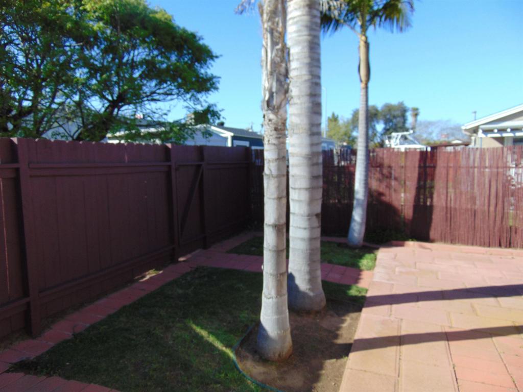 7126 7128 Hyatt Street Property Photo 22
