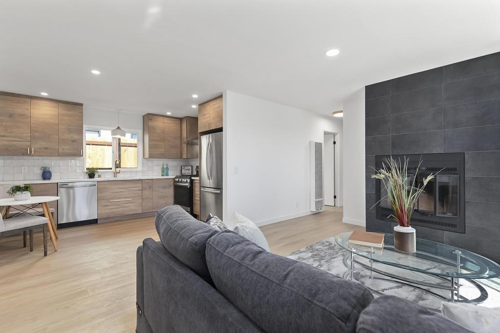 1307 Coronado Ave Property Photo