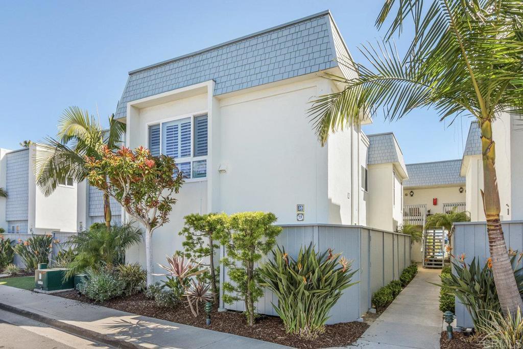 30 Antigua Ct Property Photo