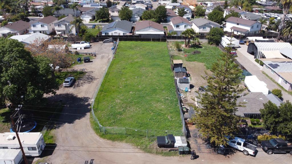 Pierre Way Property Photo 26
