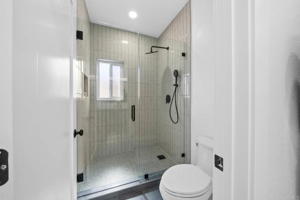 3792 Vista Pt Property Photo 40