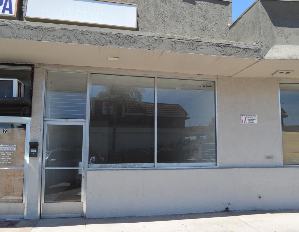 17 1/2 Naples Street Property Photo