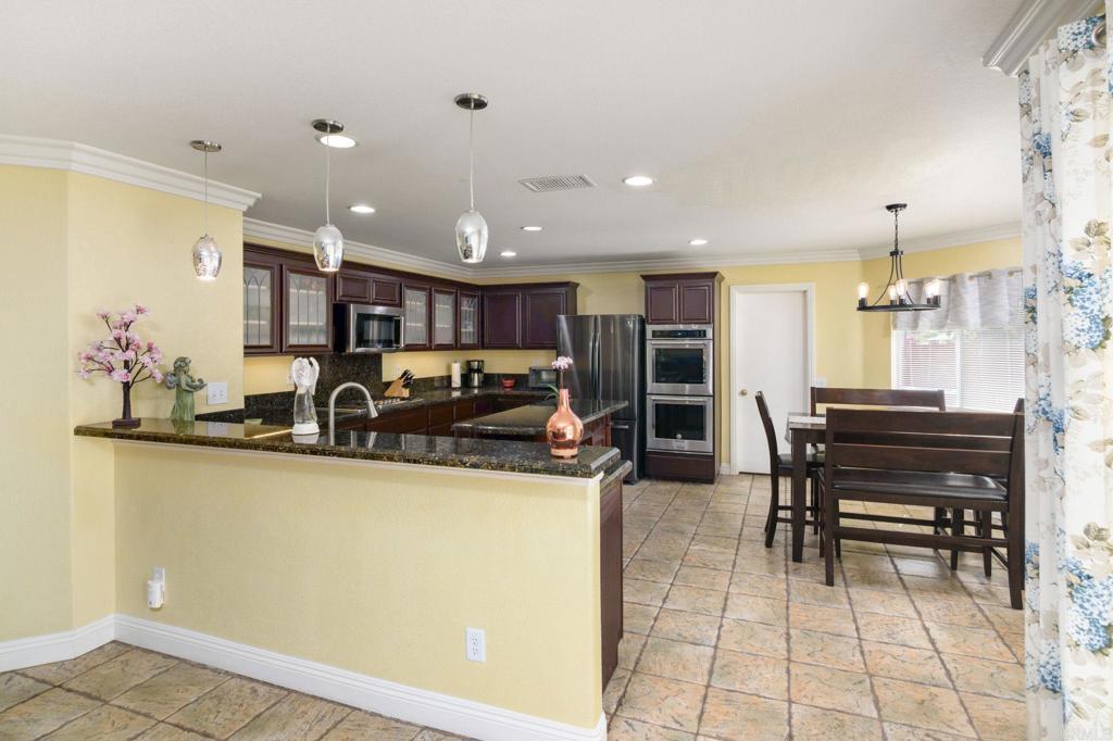1408 Appalachian Place Property Photo 6