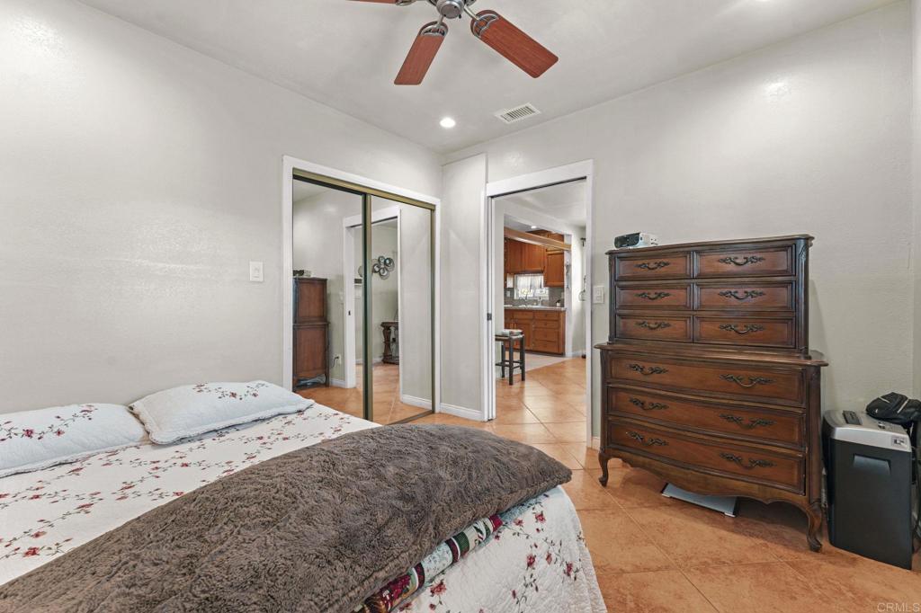 4518 Dwight Street Property Photo 15