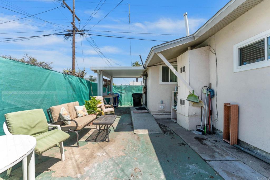 4518 Dwight Street Property Photo 23