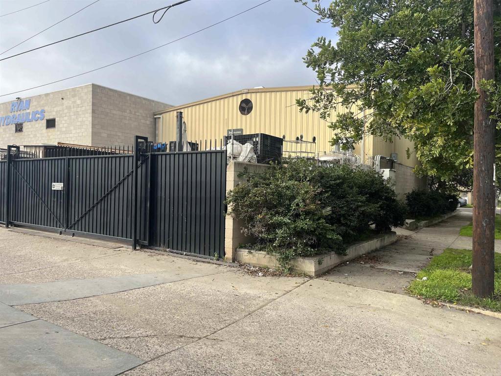 1805 Cleveland Avenue Property Photo 4