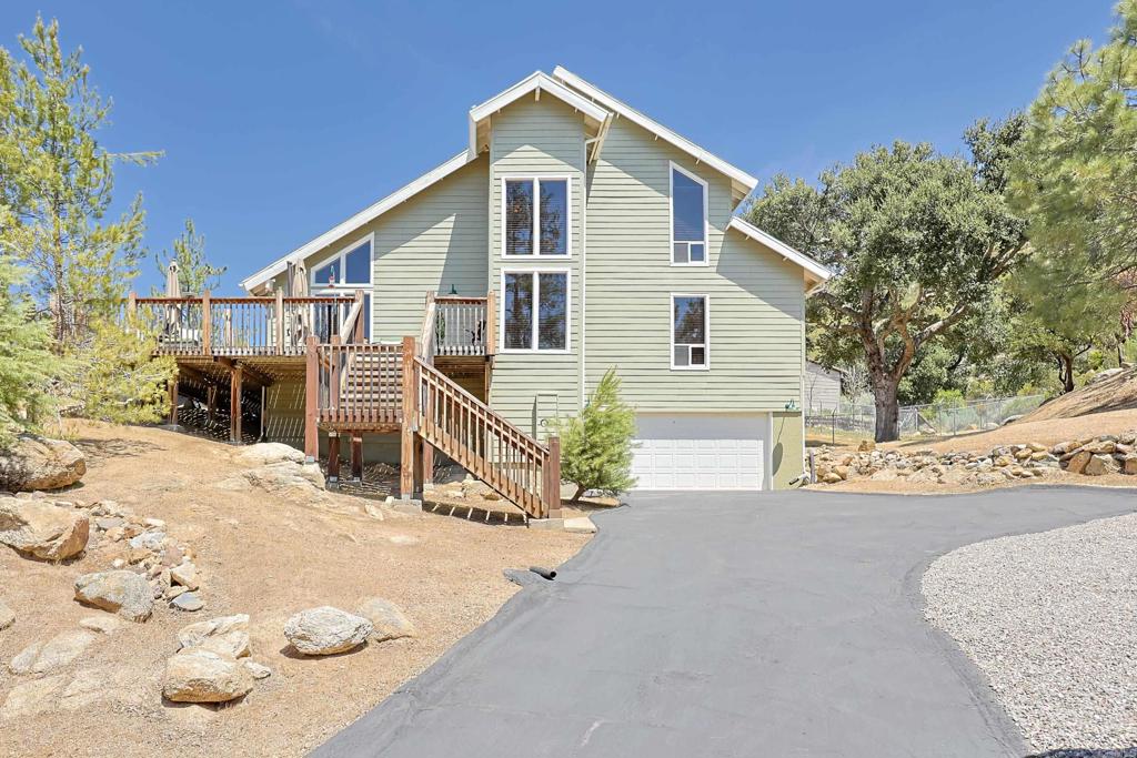 8551 Foothill Boulevard Property Photo 1
