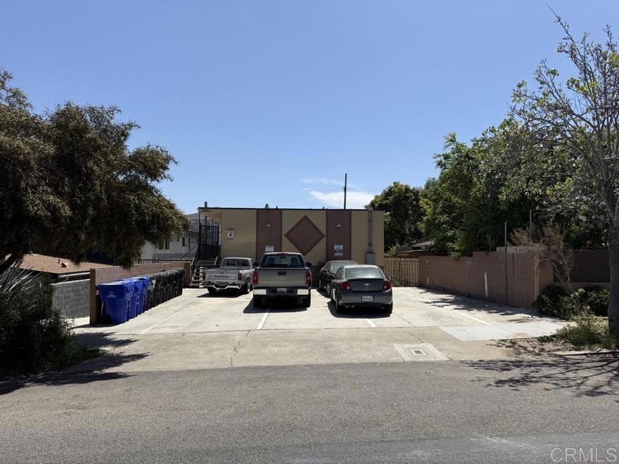 3961 Ocean View Boulevard Property Photo 1