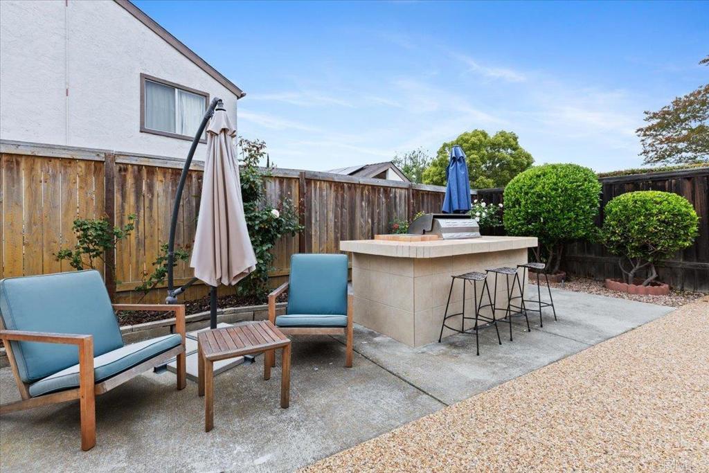 2150 Pepper Tree Place Property Photo 20