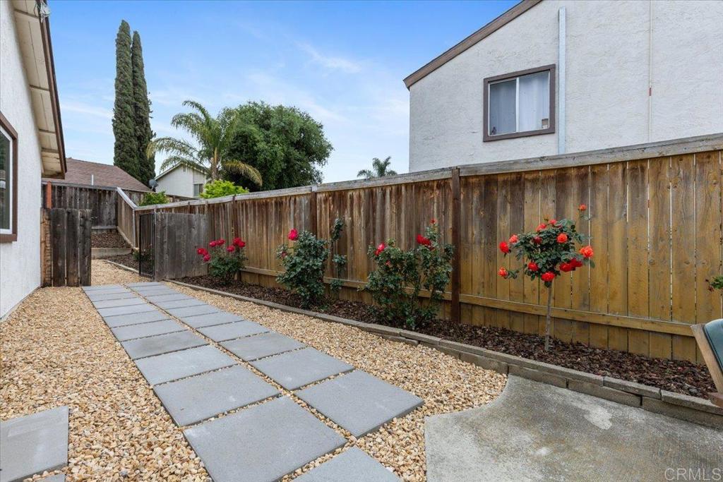 2150 Pepper Tree Place Property Photo 21