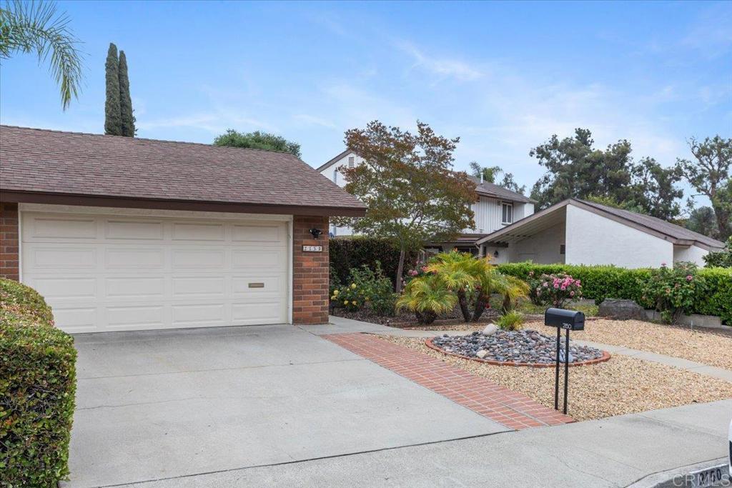 2150 Pepper Tree Place Property Photo 24