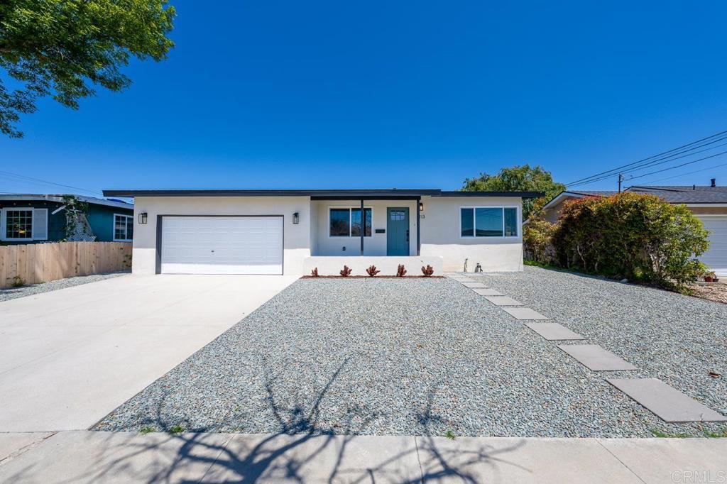1113 Vista Way Property Photo 1