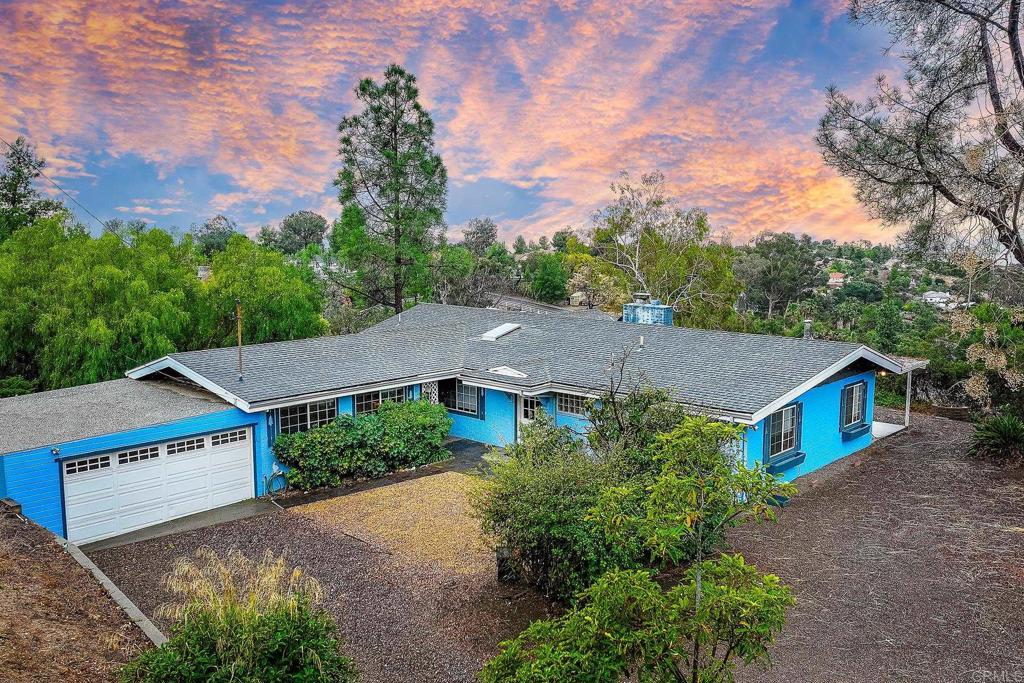 668 Starbright Lane Property Photo