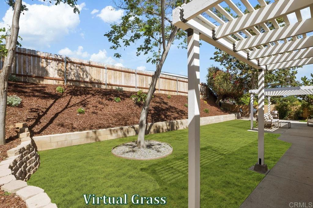 996 Terrace Crest Property Photo 29