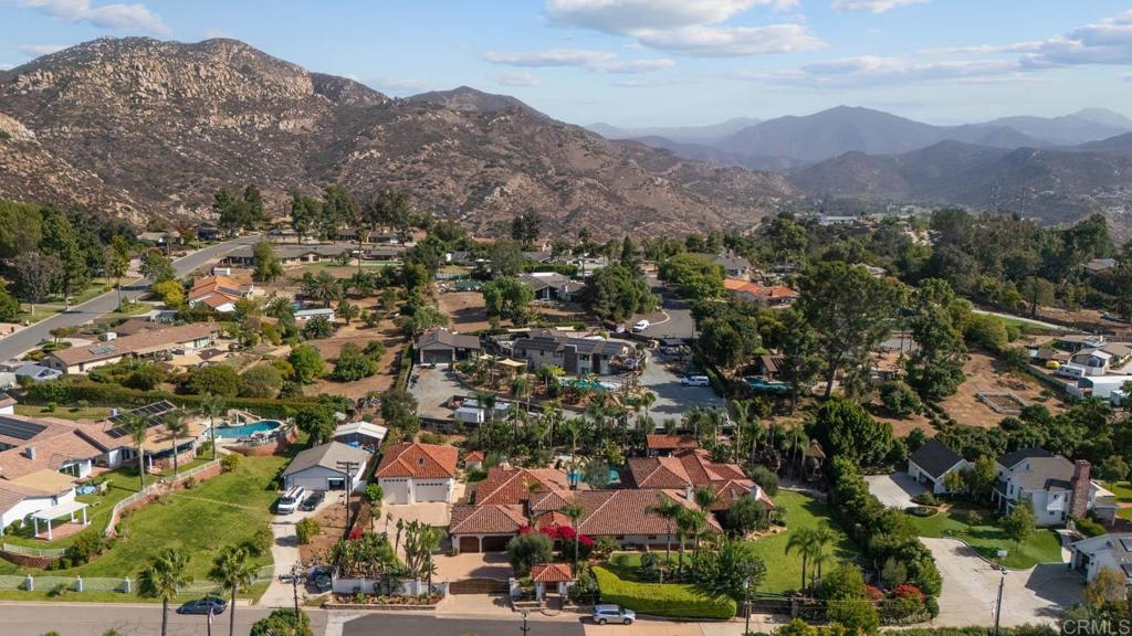 647 Crest Drive Property Photo 75