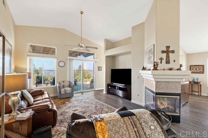 2307 Columbine Drive Property Photo 8