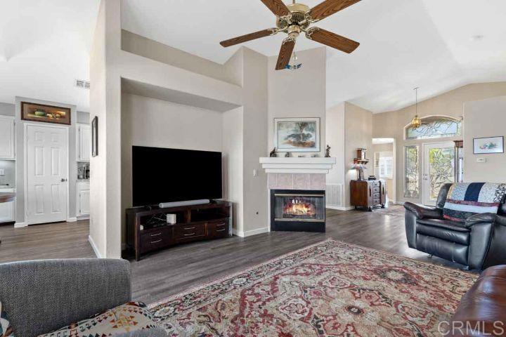 2307 Columbine Drive Property Photo 10