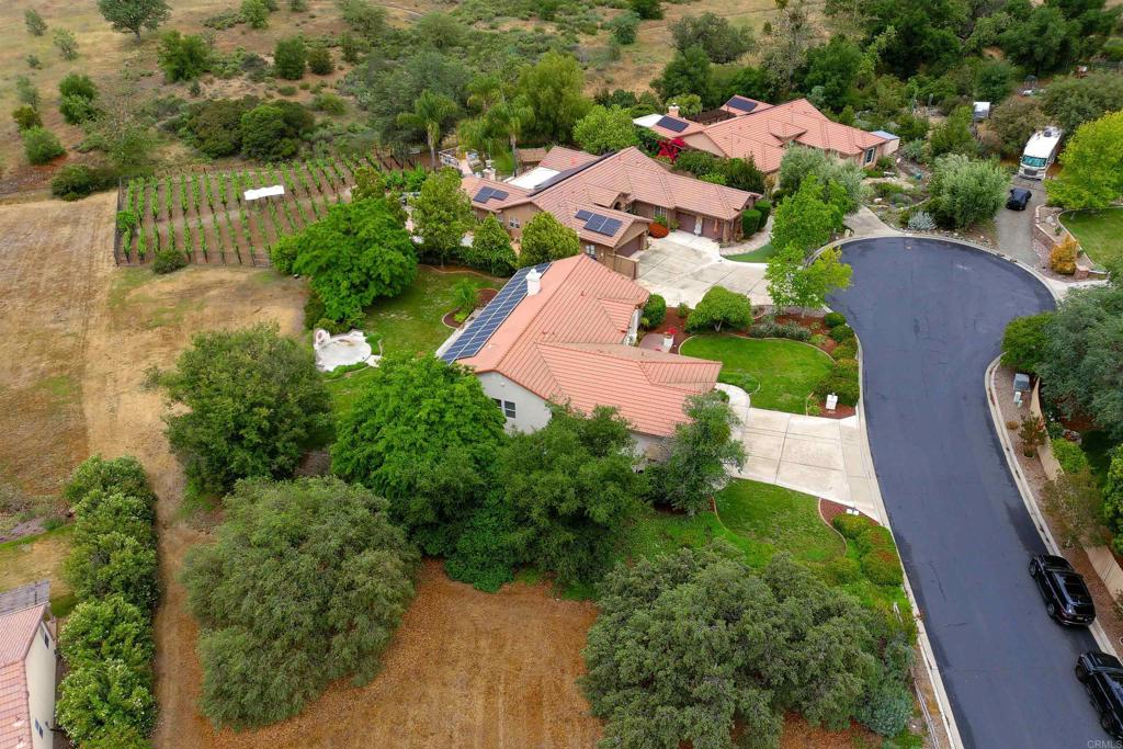 23425 Mountain Peak Road Property Photo 16