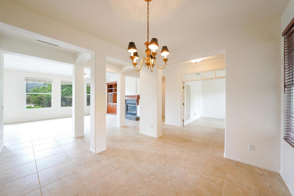 23425 Mountain Peak Road Property Photo 26