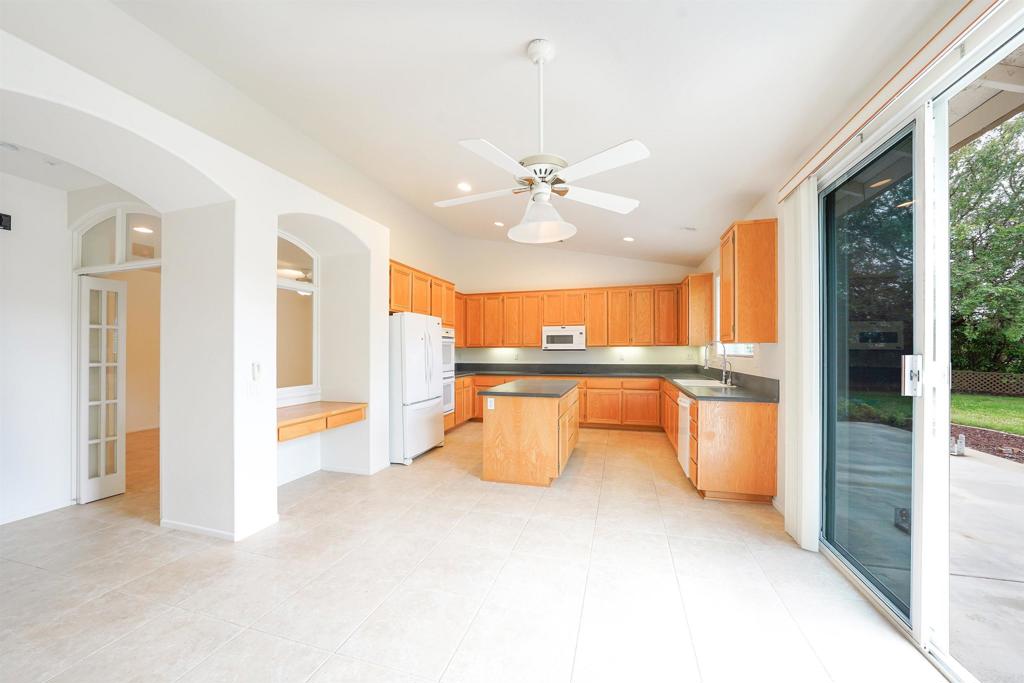 23425 Mountain Peak Road Property Photo 31