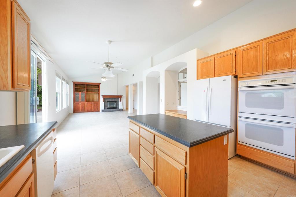23425 Mountain Peak Road Property Photo 33