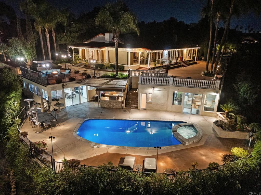 10310 Fuerte Drive Property Photo 18