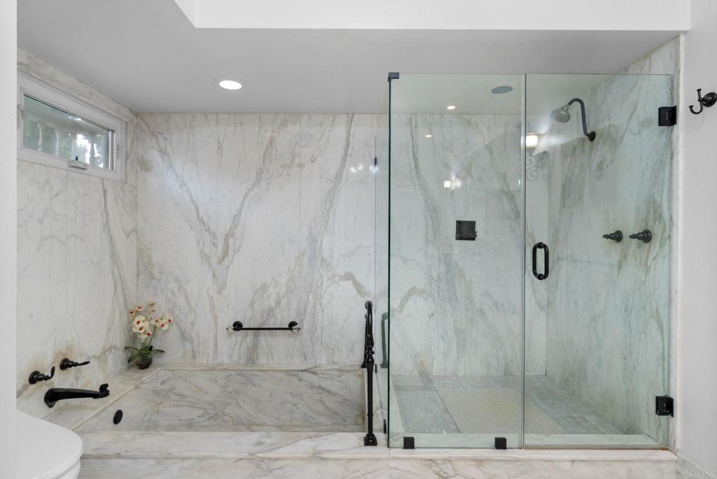 10310 Fuerte Drive Property Photo 60