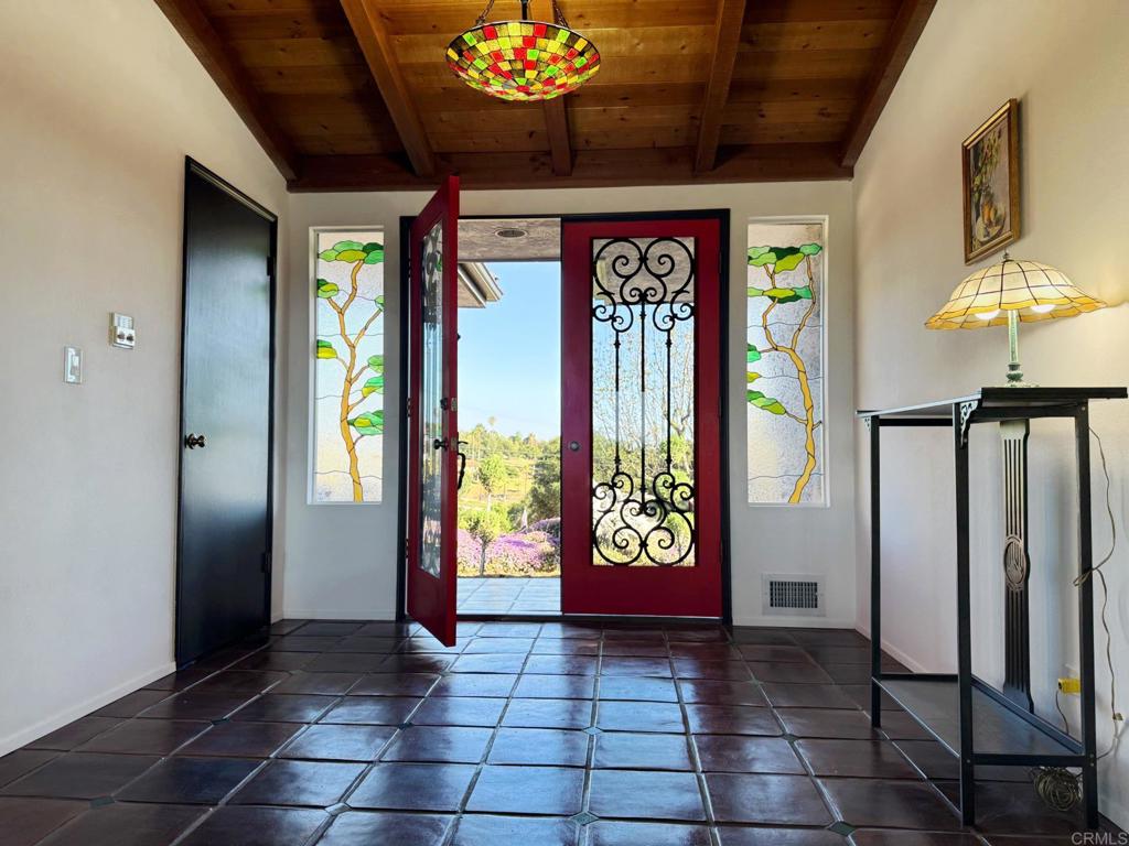 1650 Winterwarm Dr. Property Photo 6