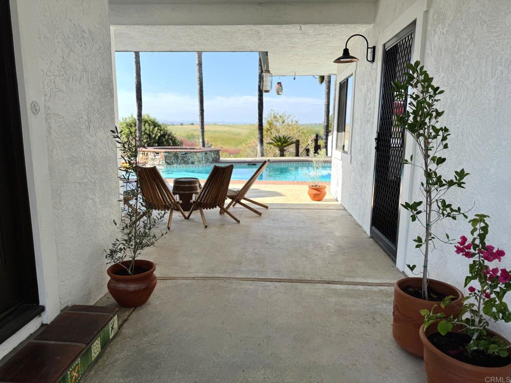 1650 Winterwarm Dr. Property Photo 8