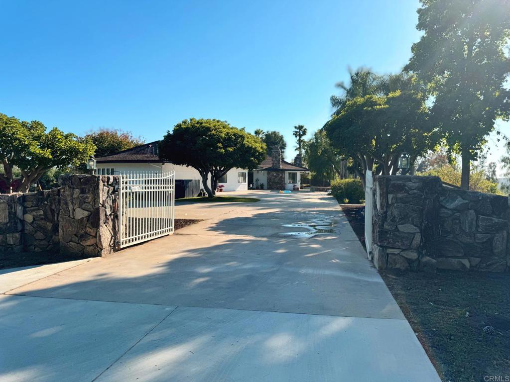 1650 Winterwarm Dr. Property Photo 42