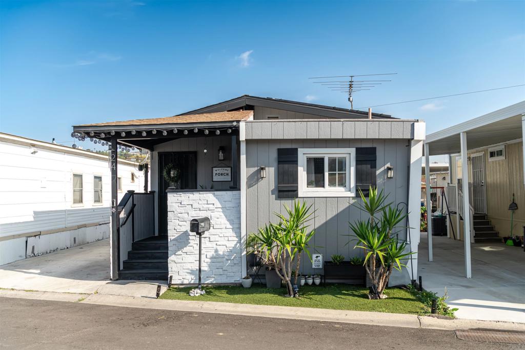 3221 Bancroft Drive 24