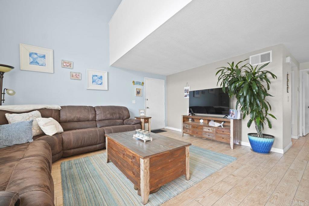 1620 Oro Vista Road N 214