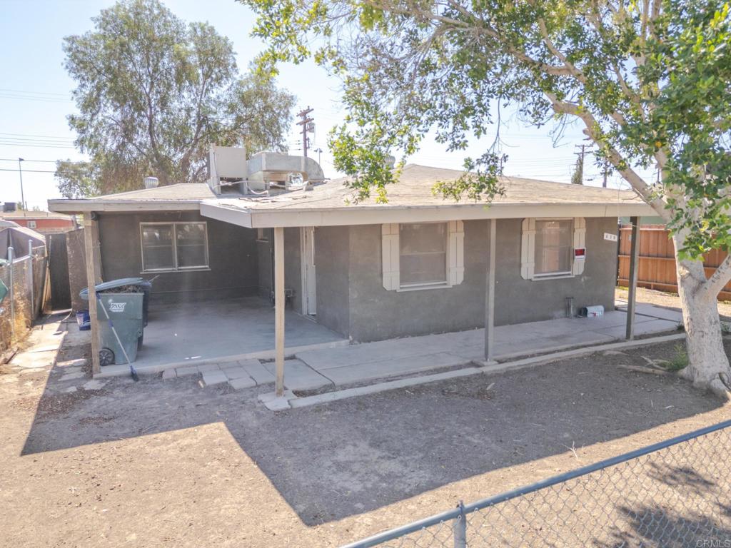 630 N Palm Drive Property Photo 1