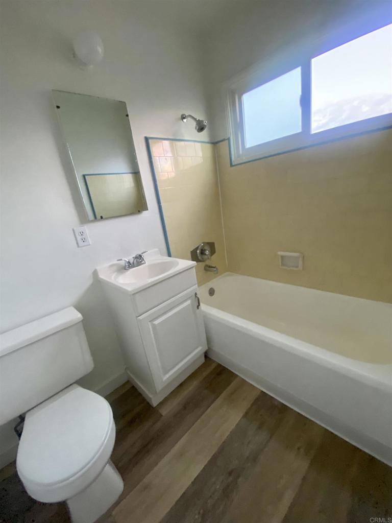 4818 4832 1/2 Palm Avenue Property Photo 20