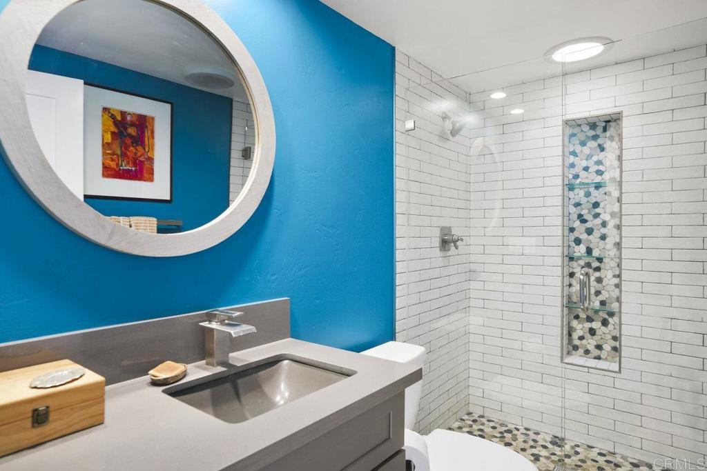 2211 Bancroft St Property Photo 27