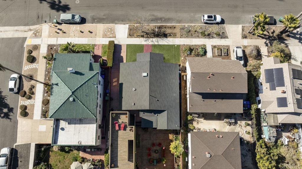 2211 Bancroft St Property Photo 53