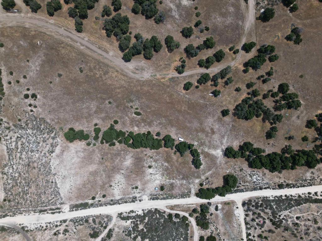 Avenida De Robles Verdes Property Photo 1
