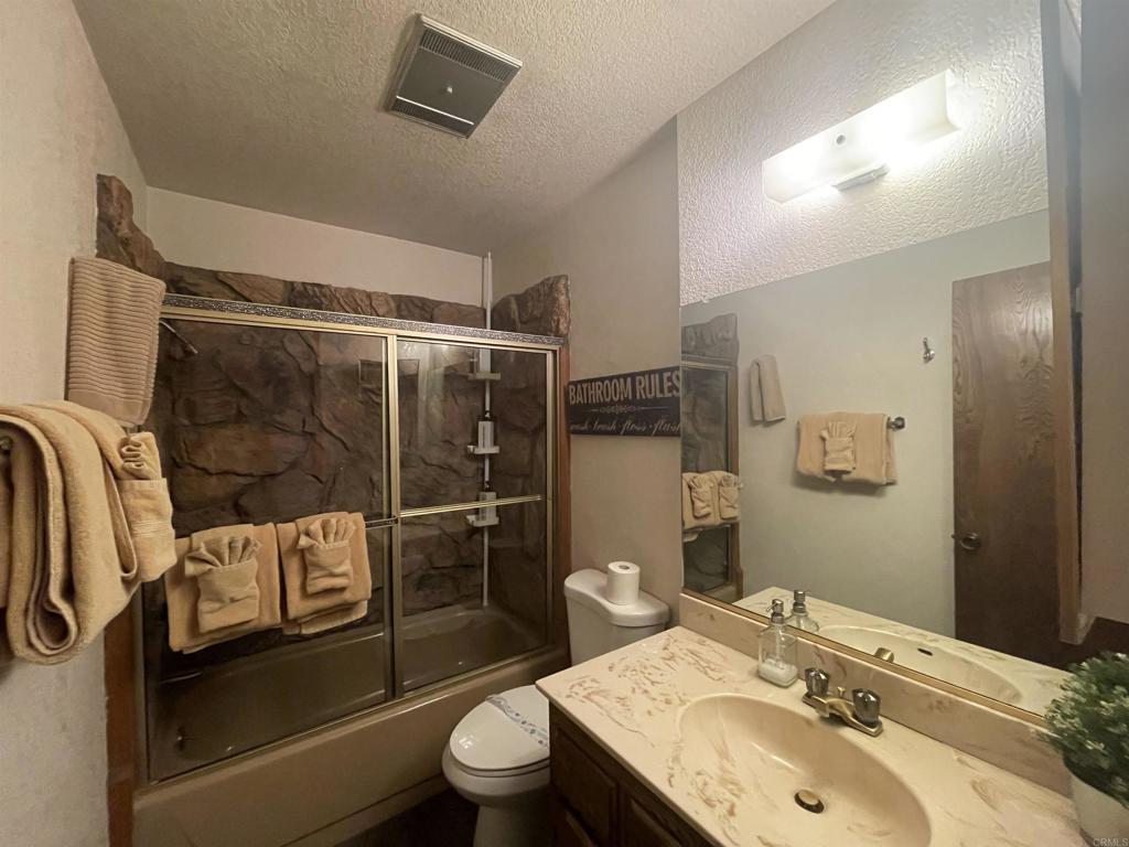 42536 Cedar Ave. Property Photo 9