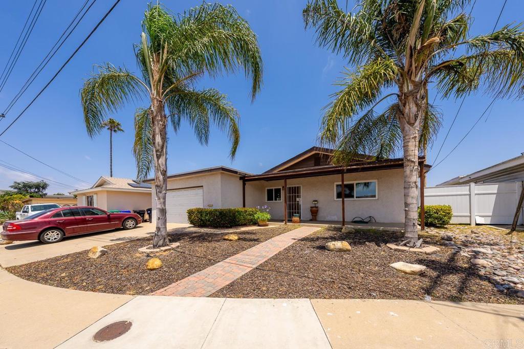 1477 Signal Avenue Property Photo 1