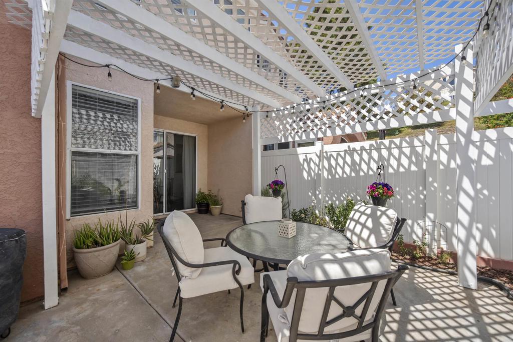 409 Sanibelle Circle 53 Property Photo 1