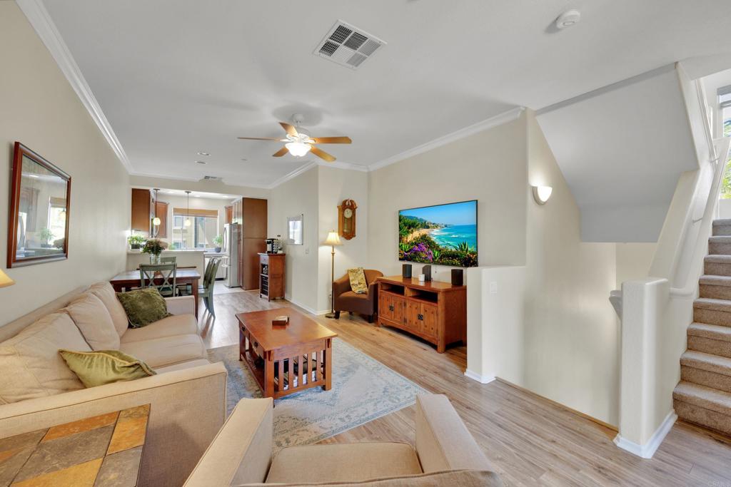 1353 Abbey Lane Property Photo 1