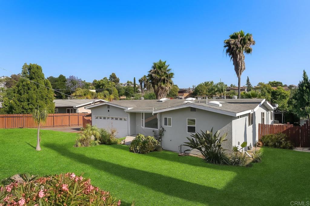 12405 Royal Rd Property Photo 1