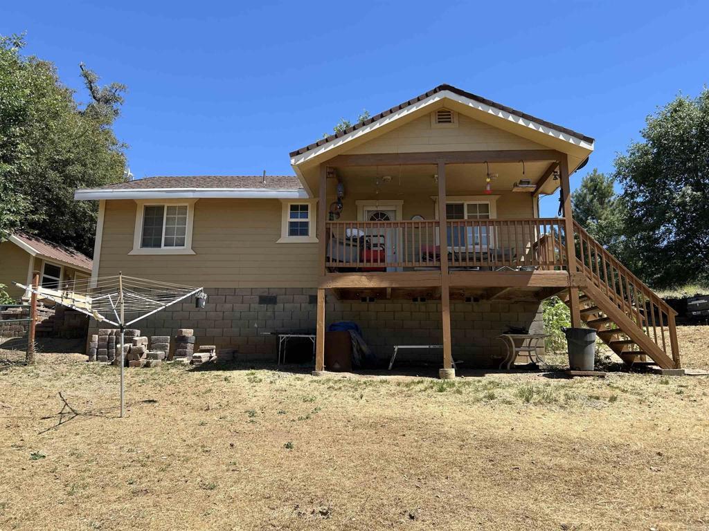 17412 Harrison Park Rd Property Photo 1