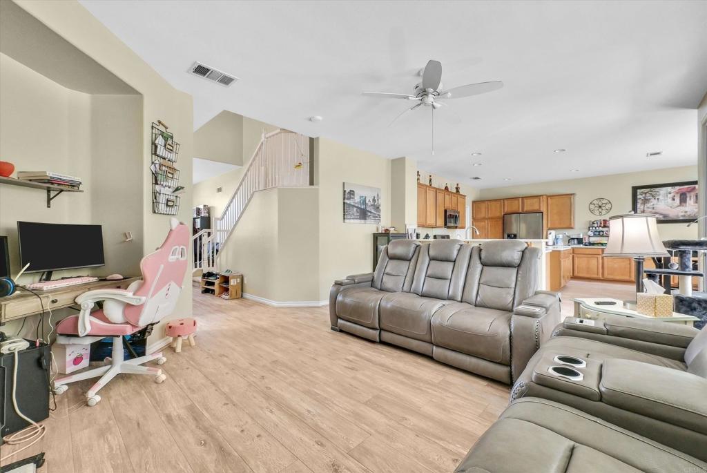 34233 Toyon Court Property Photo 10