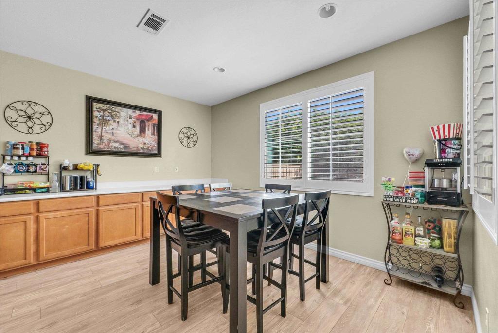 34233 Toyon Court Property Photo 12