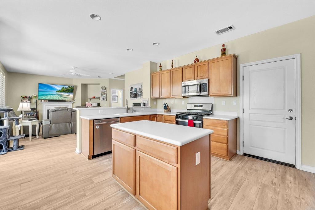 34233 Toyon Court Property Photo 15