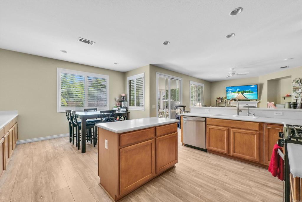 34233 Toyon Court Property Photo 16