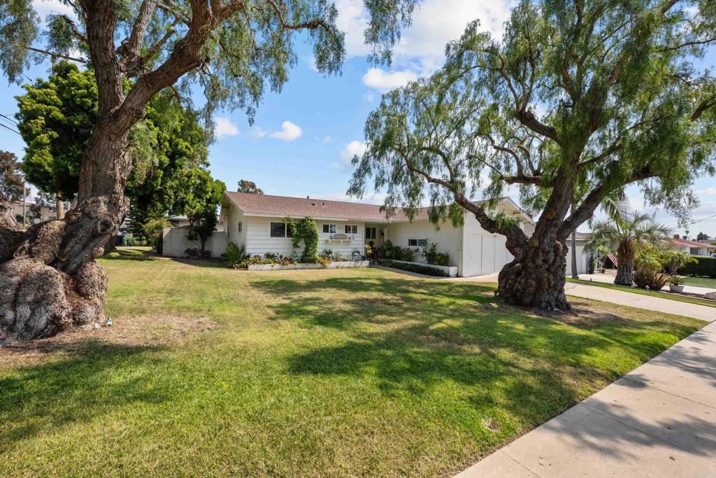 102 Sierra Way